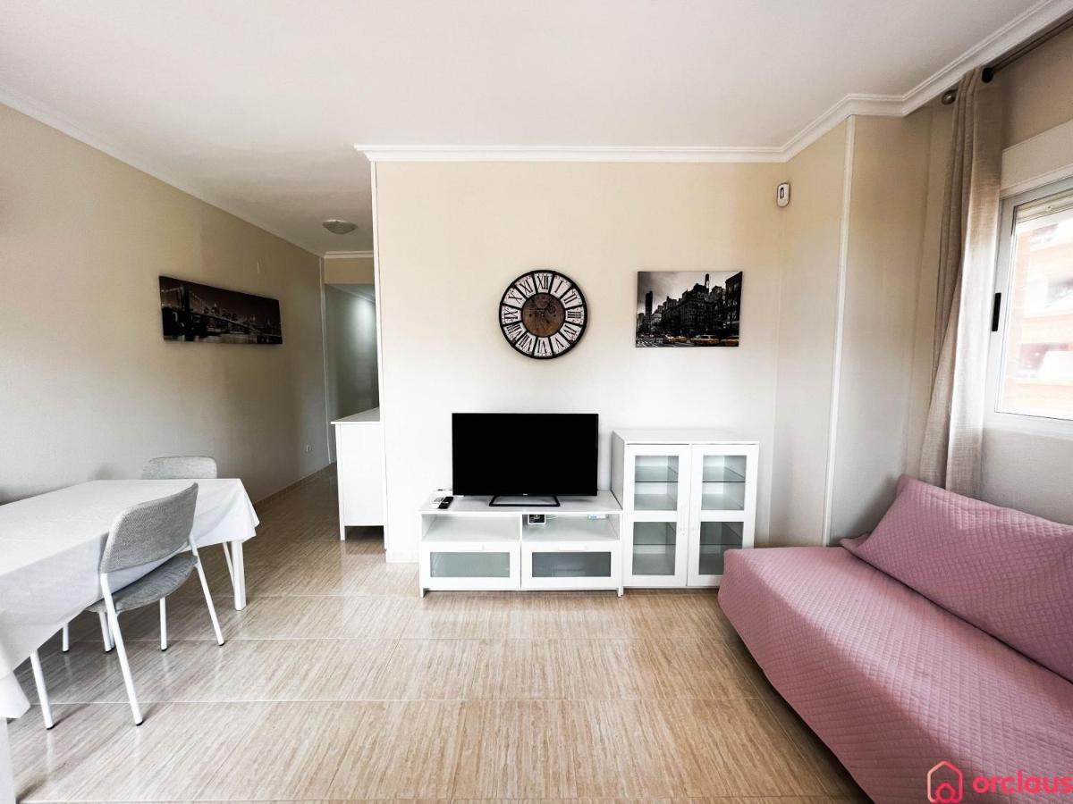 Modern Apartment In Front Of The Mediterranean Oropesa del Mar Exterior photo